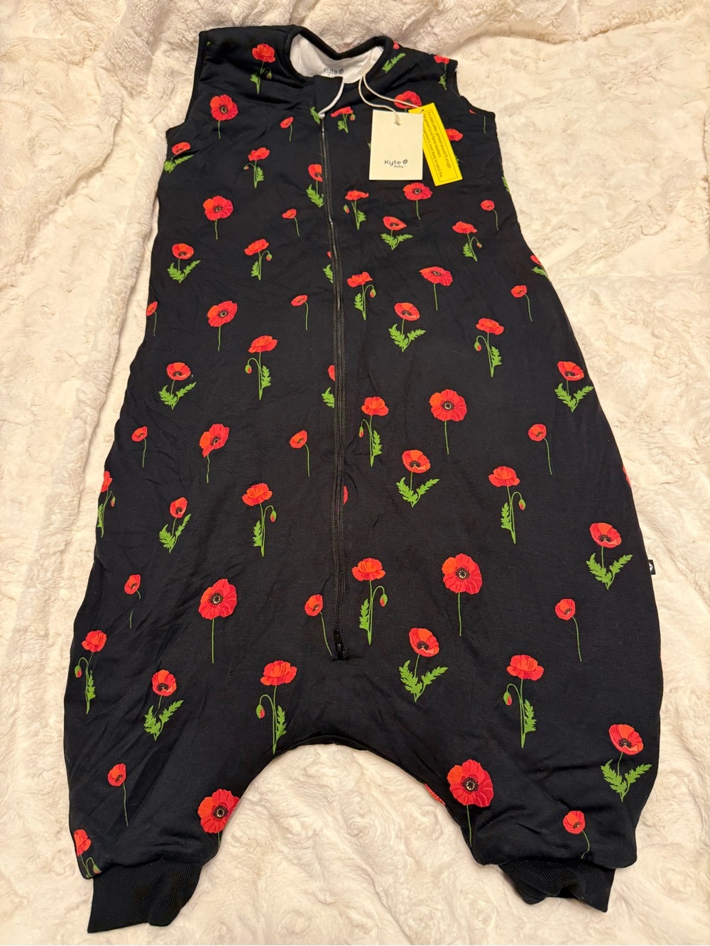 Kyte BABY Black Sleeveless Sleep bag walker with Red Poppy Print